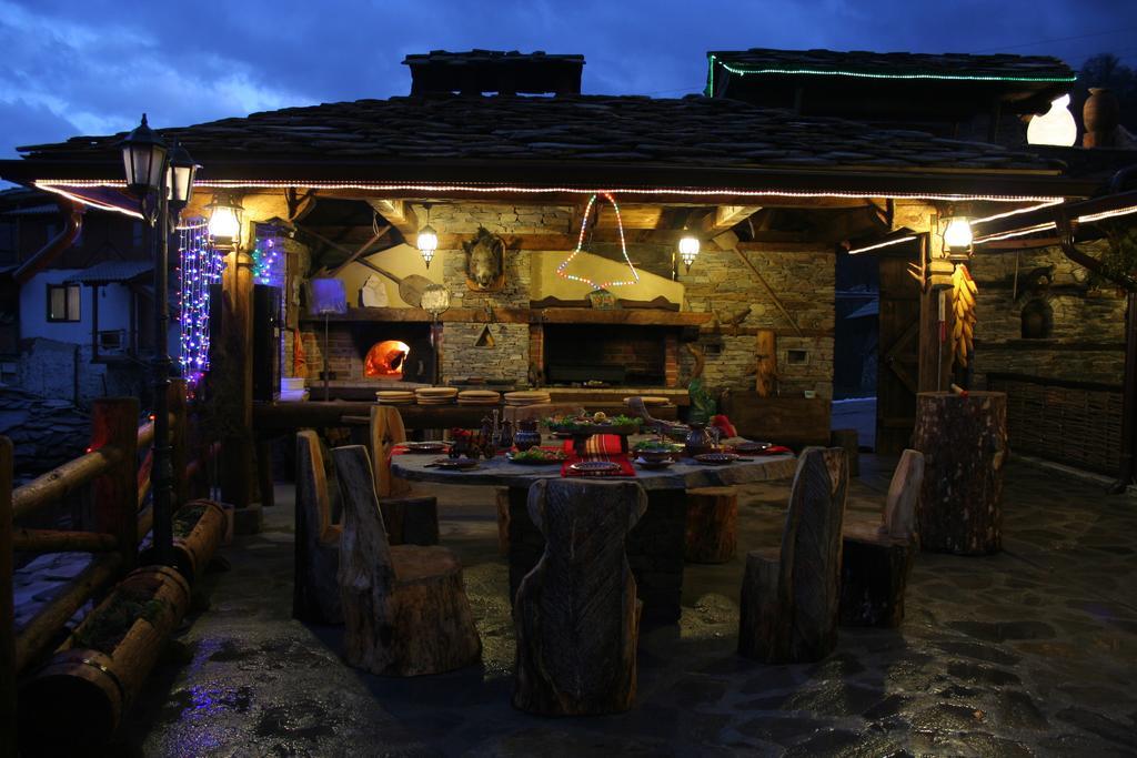 Шапкова Къща Hotel Delchevo Bagian luar foto